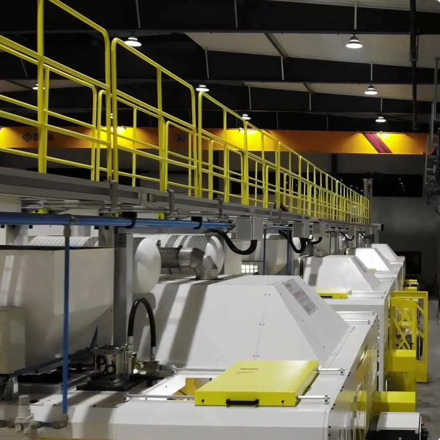 สายการผลิตแกนยิงแกนกล่องร้อนประเภทแนวตั้ง