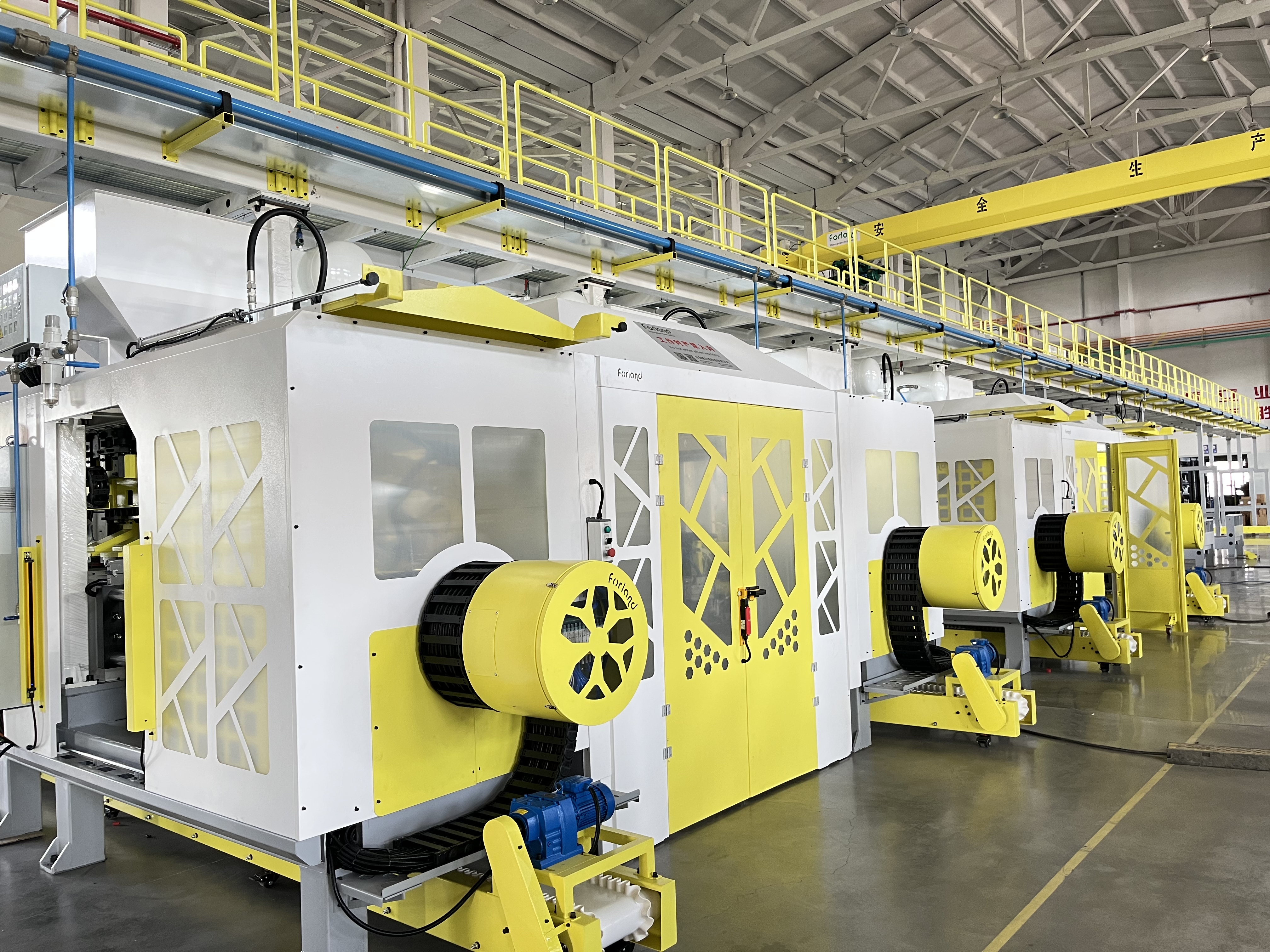 หน่วยยิงแกนกล่องร้อนประเภทแนวตั้ง